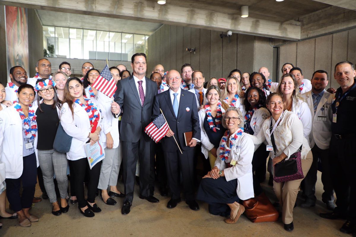 MDCollege's tweet photo. MDC President Dr. @EduardoJPadron, Board of Trustees Chair @BernieNavarro7 and #MDCMedical students proudly #earlyvoting at #MDCNorth. Get up, get out and go #VOTE! 🗳 #MondayMotivation #MDCMotivation #MDCVote #VoteLocal #VoteTogether #BeMDC https://t.co/InrMkJepSK