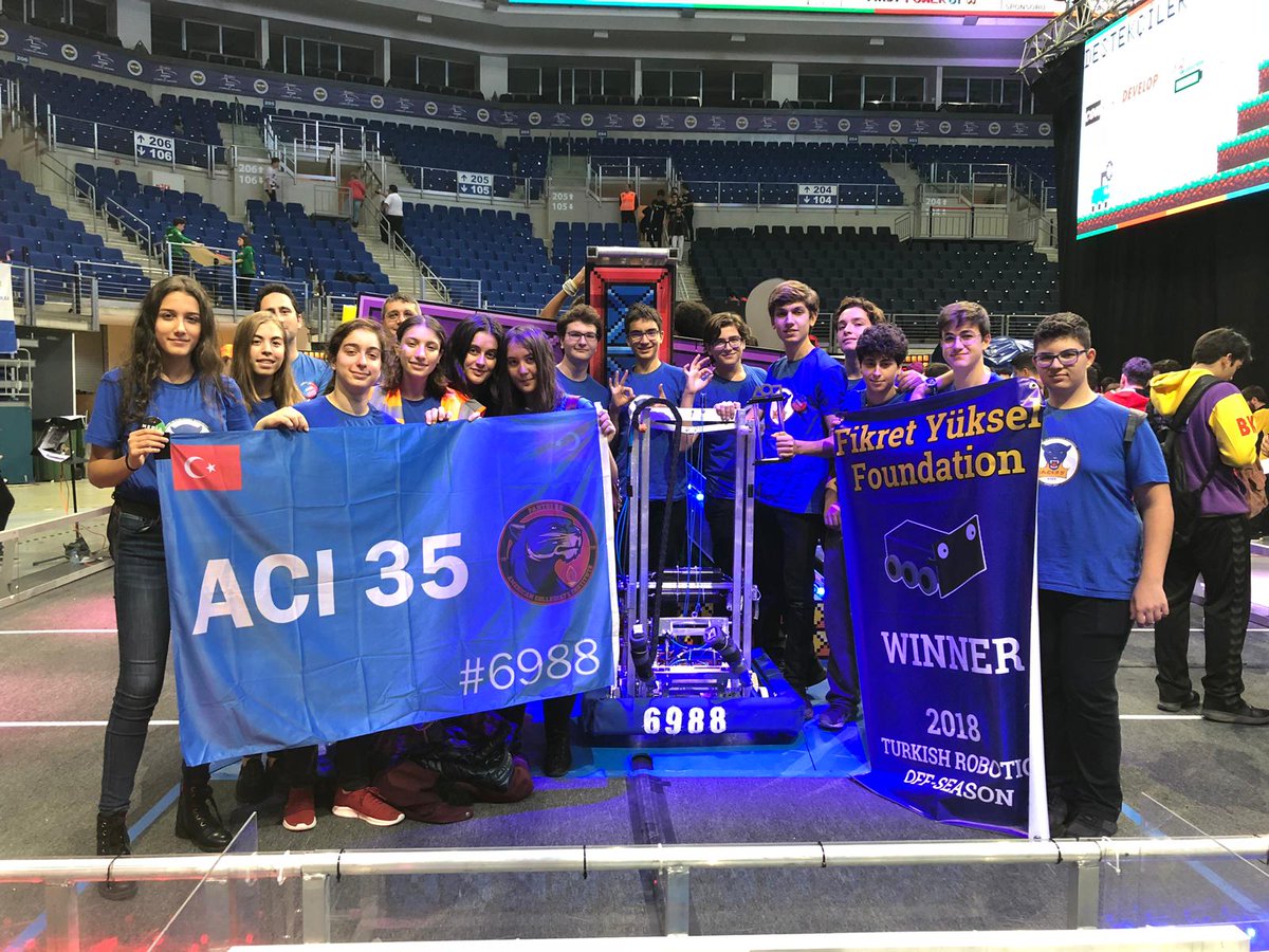acigarage's tweet photo. FRC Takımımız ACI 35, İstanbulda düzenlenen Off Season yarışmasında Alliance Şampiyonu olmuştur. Bugüne kadar gece gündüz demeden çalışan, ve robotlarını büyük bir özenle oluşturan takımımız ile gurur duyuyoruz! https://t.co/HABHfh3Tdt