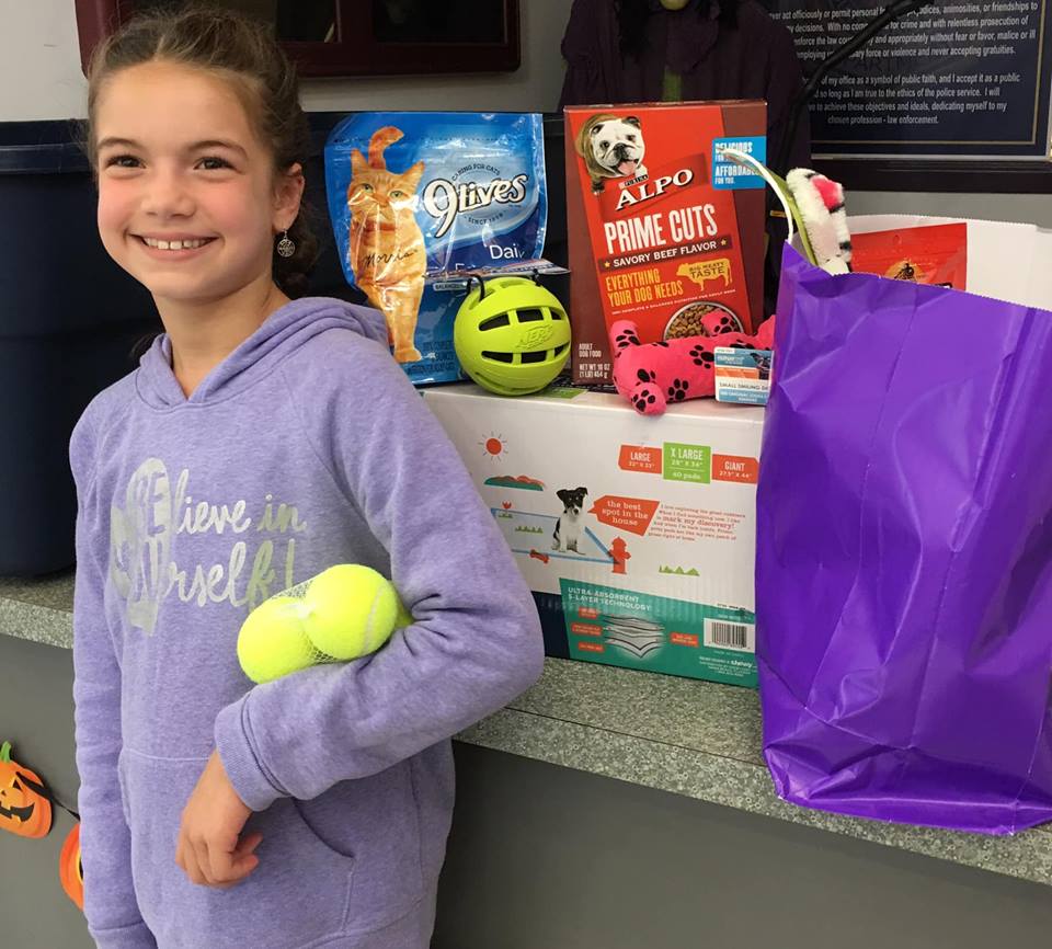 MsgrSladeSchool's tweet photo. A #MsgrSlade 3rd grader requested donations for @FriendsofAnneArudel County Animal Care &amp; Control, Inc. instead of gifts. #Kindnessiscontagious is the #MsgrSlade 18-19 theme. Thanks Hannah, you SHINE! #SladeStrong #sharethegood #animallover #kindheart #generouskid #youareamazing https://t.co/VhCPIwSN1B