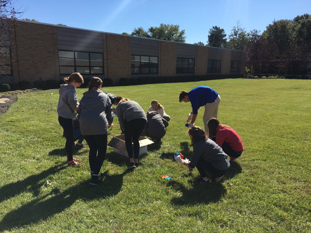 MrsJMadeira's tweet photo. NHS tie dye fun! https://t.co/Go0iwbzu0i