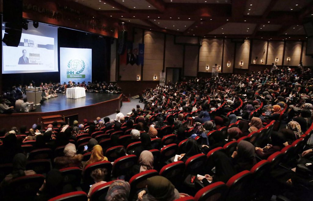 Yusuf Kaplan Hocamızın anlatımıyla; Bir Konu, Bir Konuk programlarımızın ilkinde “Medeniyet Tasavvuru” konusunu dinledik.

<a href="/yenisafakwriter/">yusuf kaplan</a>