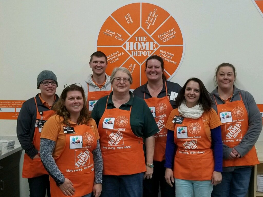 lorihadley17's tweet photo. Happy Birthday 2732...20 years!!! https://t.co/1eI0UoqRjg