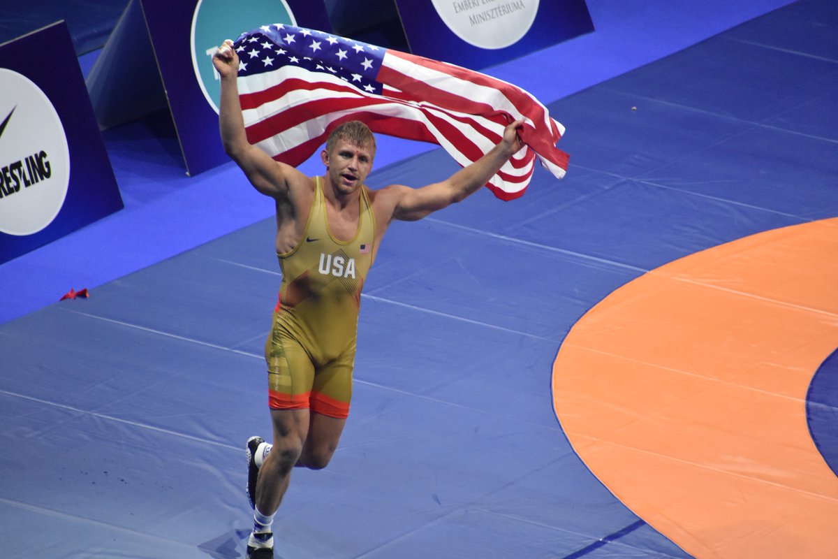 FloWrestling tweet media