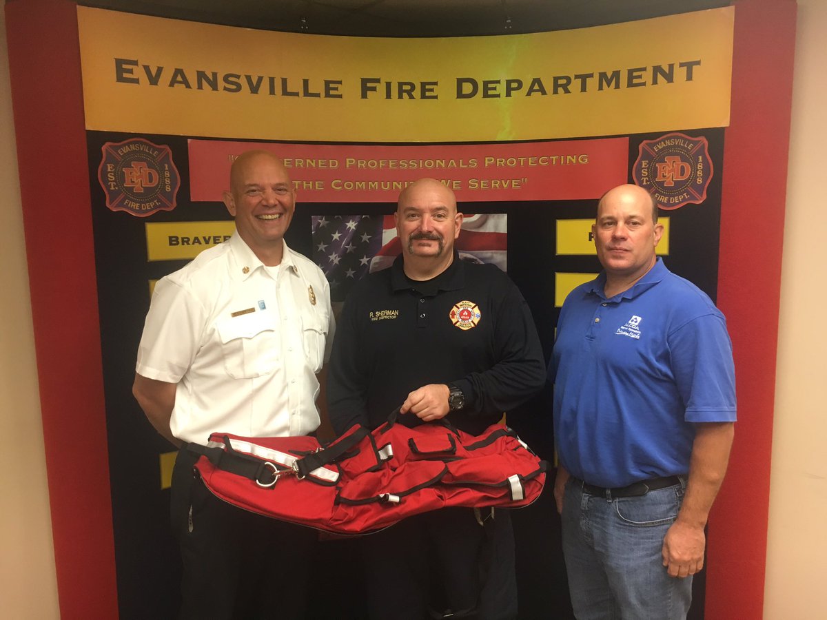 The Evansville Fire Department received new RIT Pack bags as a donation from our friends at the Alcoa Fire Department on Friday.  Presenting the equipment to EFD Chief Mike Connelly (L-R) is Rusty Sherman and Chief Bo Ross from the Alcoa FD.