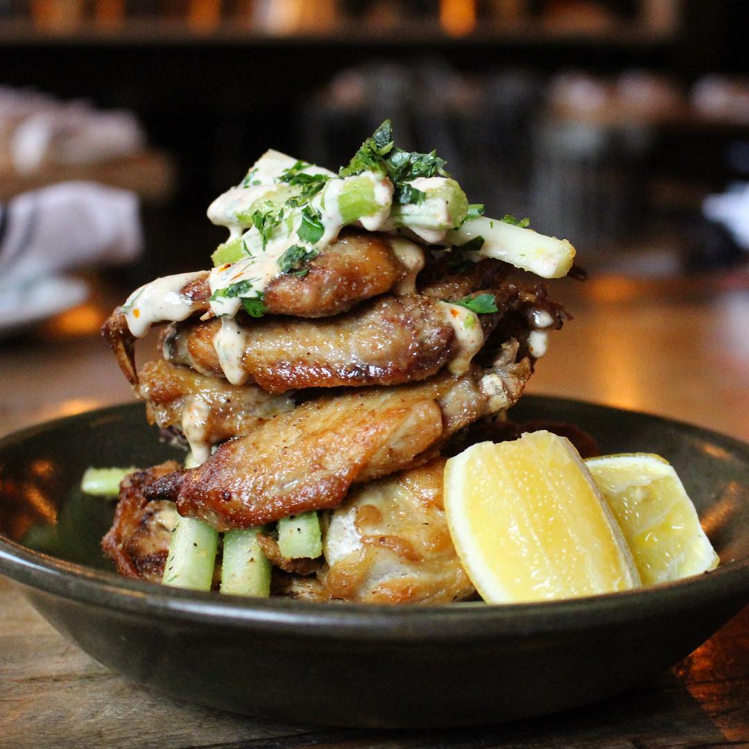 thelocalpeasant's tweet image. Smoked #ChickenWings. #localpeasant #staylocal #goodeats #yummy #woodlandhills #shermanoaks