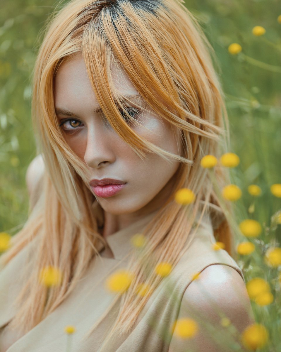 MeysamDeris's tweet photo. i love working with natural lights and natural models in nature 👌👌👌.
#Fashionable #fashionphotography #portraitphotography #portraitmood https://t.co/OwgVpA0Oed