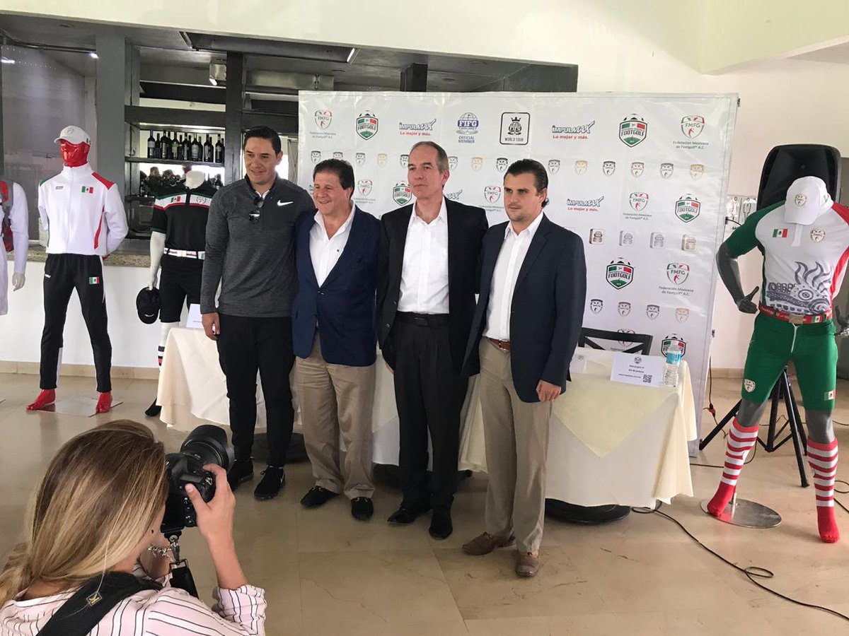 dyacomunicacion's tweet photo. Estamos en la presentación del Campeonato Mexicano de Foot Golf 2019.
#FootGolfMX #FootGolf #DickinsRP https://t.co/FqUfdwu2u9