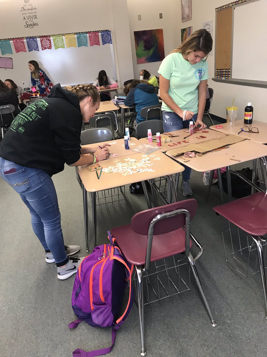 LahsSadd's tweet photo. Making progress on the Red Ribbon contest  display. Great job girls ! https://t.co/gWSwZzUv8A