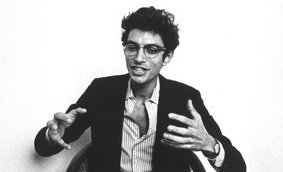 66 years of awesomeness.

happy birthday mister jeff goldblum 