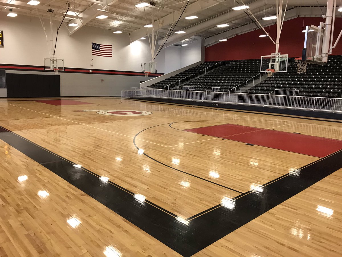 KyleSandy355's tweet image. My travels for the #SportalShowcase have concluded. Final stop was today at @ChattoogaHoops. Thank you to @JaredGroce &amp;amp; the Indian family for the hospitality!

I will see everyone December 8th at @sphshoops