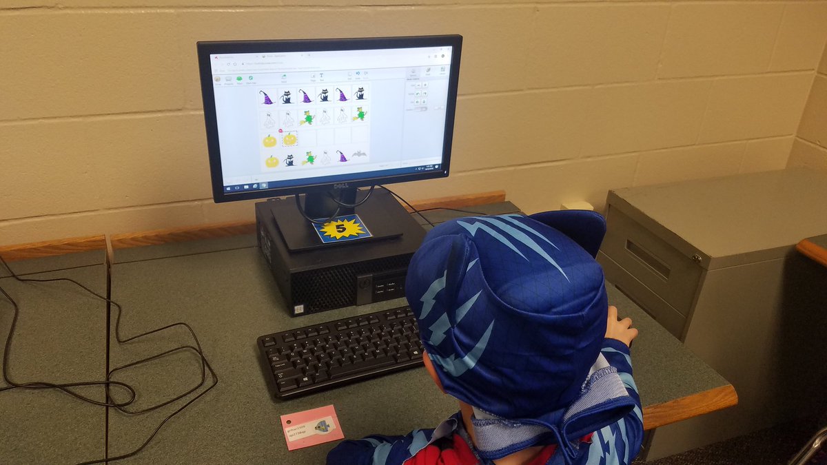 jtrzecki's tweet image. Pattern making in Wixie! @humbleisd_hhe @Tech4Learning #iamhumble #firstgrademath