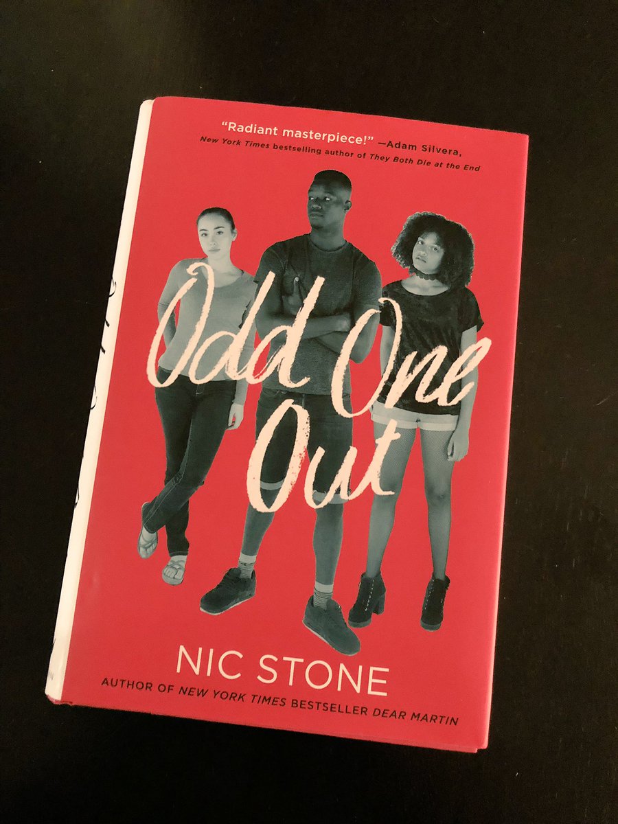 WriteinBK's tweet image. It’s MONDAY!! And exactly 5 months ago, #mondaysnotcoming hit the shelves. And my girl @getnicced’s #OOO is two weeks old. 
So how about a red cover love #giveaway, yes? RT &amp;amp; follow for signed copies of each of these beauties. US Only, ends midnight 10/23.