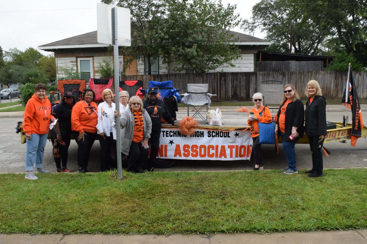 PolytechFW's tweet image. Everyone had a great time at the Poly Homecoming parade Saturday! #PolytechHS #polyhomecoming