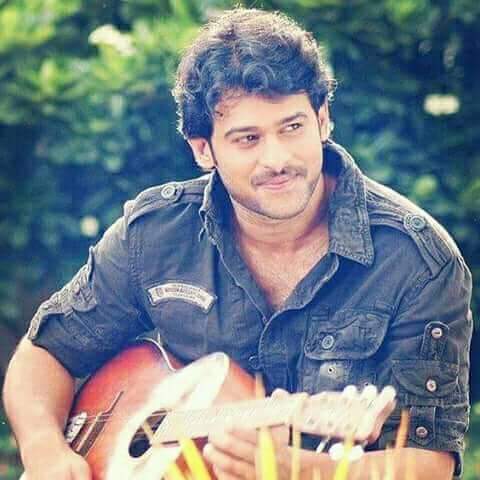 Iqra88721860's tweet photo. Handsome hunk darling Prabhas happy birthday to you 😘 #HappyBirthdayPrabhas https://t.co/X80F9zvft8