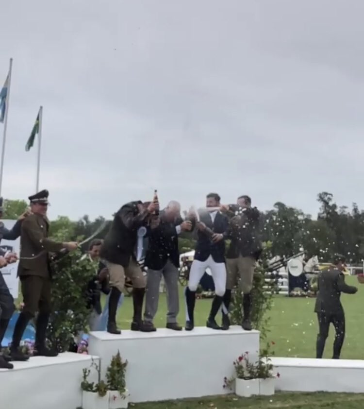 RandlabArg's tweet image. Felicitaciones al equipo Argentino, campeón Sudamericano!!