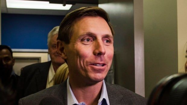CBCToronto's tweet photo. BREAKING: Patrick Brown defeats Linda Jeffrey to become Brampton mayor, CBC projects https://t.co/M7huSvibzK https://t.co/chXePwGJZp