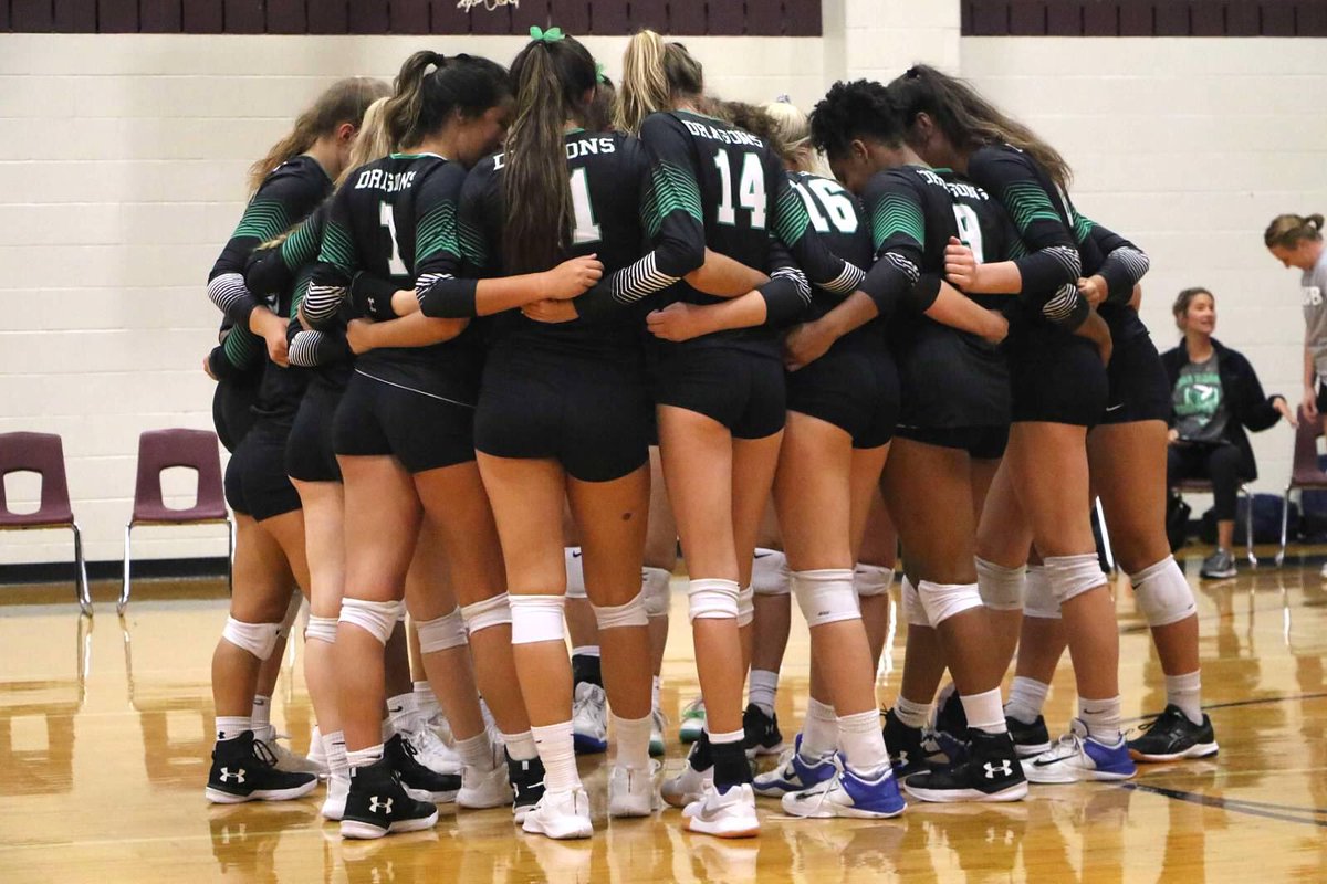 Dragon_Vball's tweet image. Got any plans tomorrow night? Now you do! Lady Dragon Volleyball is at home for their LAST regular season home game... it’s going to be a fun one. Varsity starts at 6:30. Be there or be a ⬛️!