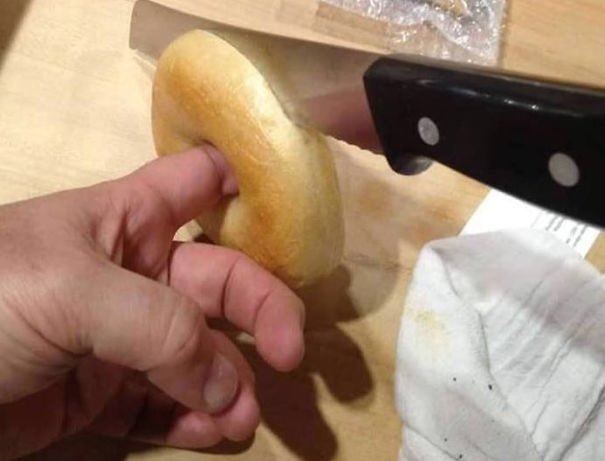unhandyhints's tweet photo. HANDY HINT 24: When cutting bagels in half, put your finger through the stabilisation hole to keep it steady. https://t.co/pPO8WVLsyA