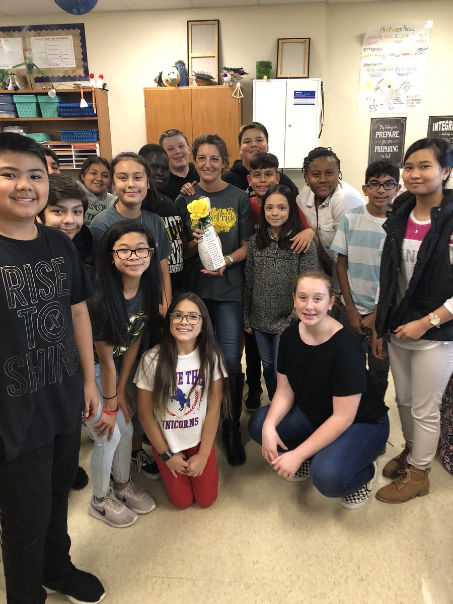 prairievistams's tweet image. Ms. Cogar