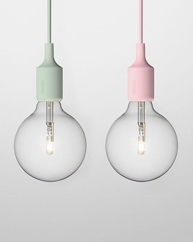saphronldn's tweet image. Really diggin’ the E 27 pendant lamp by @muutodesign (£53) via the Scandinavian Design center. Available in various colours (including black) but I LOVE the pastel shades. 💗🌸✨ #SaphronLondon
.
.
.
.
.
#pendantlights #pasteldecor #pastel #pastelinteri… ift.tt/2S7kk2V