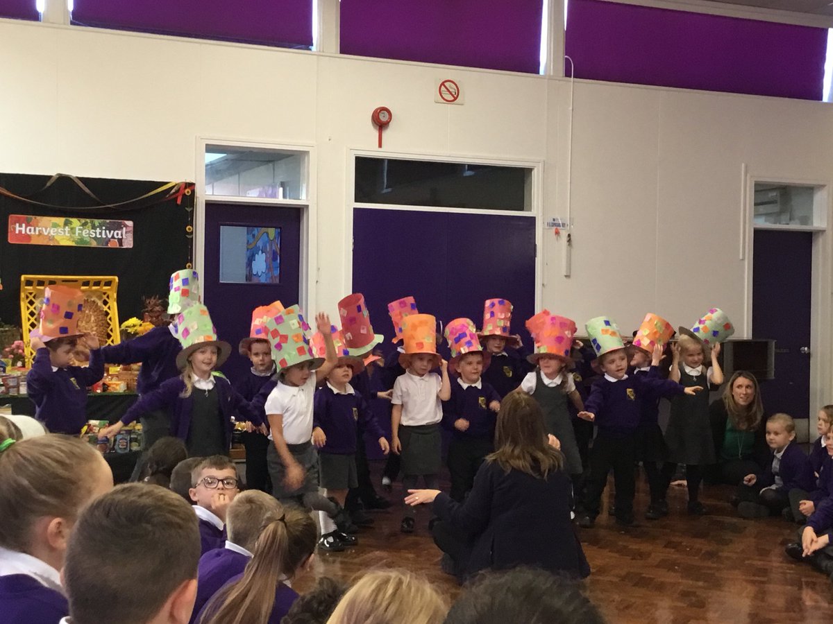 OffaAcademy's tweet photo. An awesome Harvest Festival 2018 with beautiful bread and so many lovely items of food for us to distribute in the community. Thank you parents and and OMA families! We hope you liked our singing! 🎵🎶 https://t.co/eclmpKwX5B