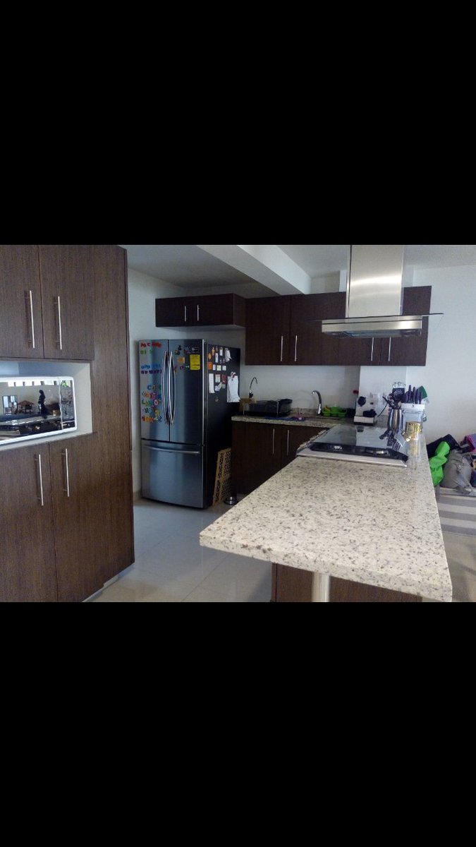 tanlopezcoello's tweet photo. RENTO DEPARTAMENTO EN NARVARTE PONIENTE (TOWN HOUSE) 170 M2, 2 recámaras con vestidor y baño; patio y terraza; vigilancia 24 horas; 2 lugares estacionamiento con puerta independiente. Contacto WhatsApp: 5541900763 https://t.co/Zr9ddNeoeF