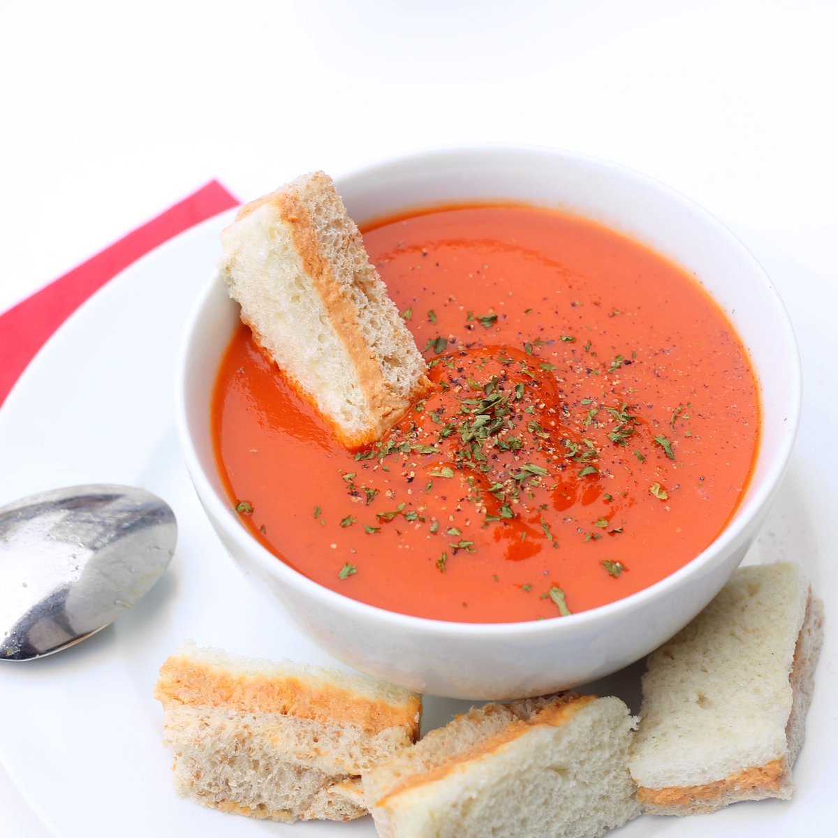 17Cooks's tweet image. When #Monday's feel extra long, there is something to be said about coming home to a #delicious meal #readytoserve. Just heat and eat 🍅 buff.ly/2Ovqcko