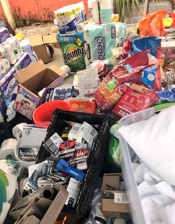 FloridaPIOs's tweet photo. Hot meals, water, snacks, supplies, tarps, gloves &amp; hard hats, dog food &amp; much more. Mexico Beach Strong/Love in the Storm Hwy 98 @ 36 St. 7:30am-7pm daily. #HurricaneMichael #mexicobeachfl #MexicoBeach #850Strong #BayRecovers @BayCountyEM https://t.co/yH1rlh3bwn