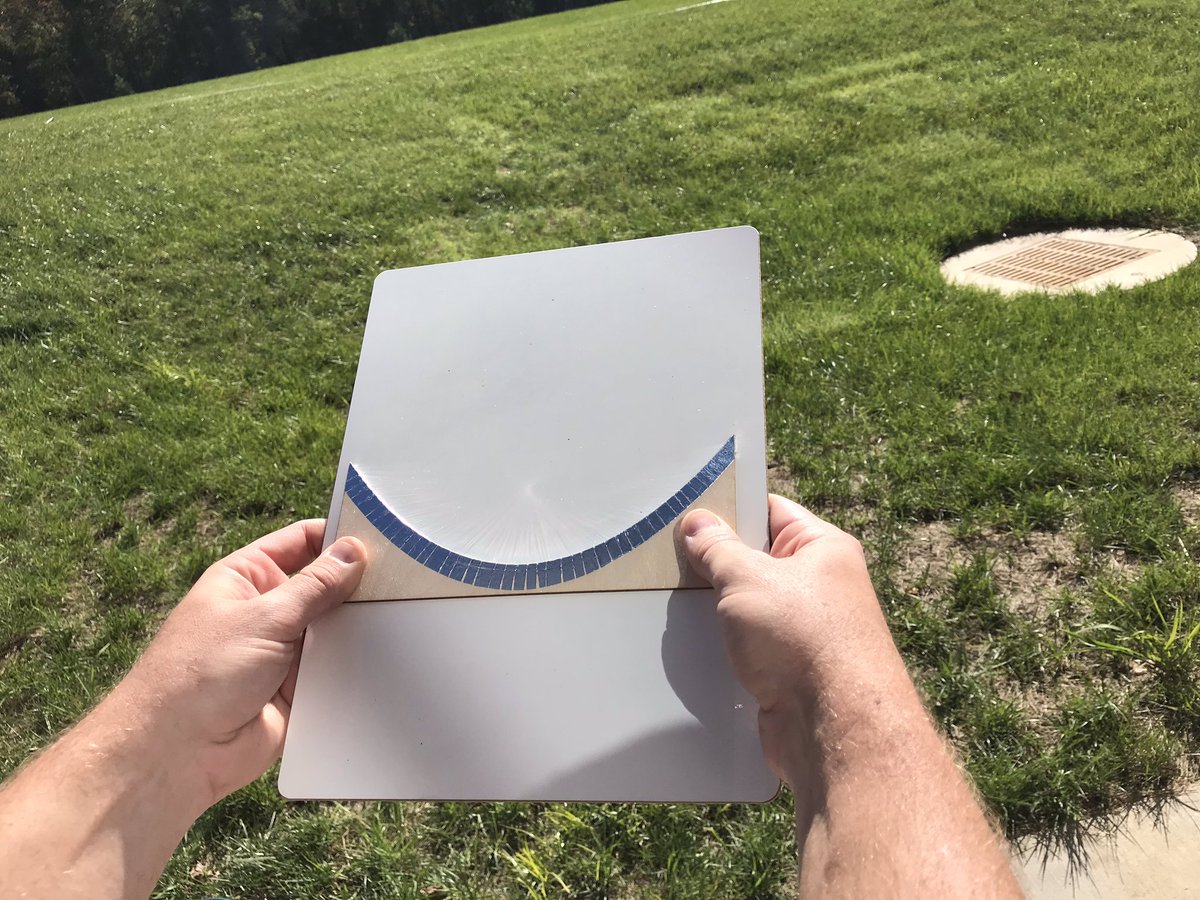 DesignMakeTeach's tweet photo. Using the laser cut function and foil to show the focal point of a curve. Leading up to making s’mores w/ a parabolic reflector #MakerEd #Makerspace #ACLInnovates @EpilogLaser https://t.co/bNCqPunBWD