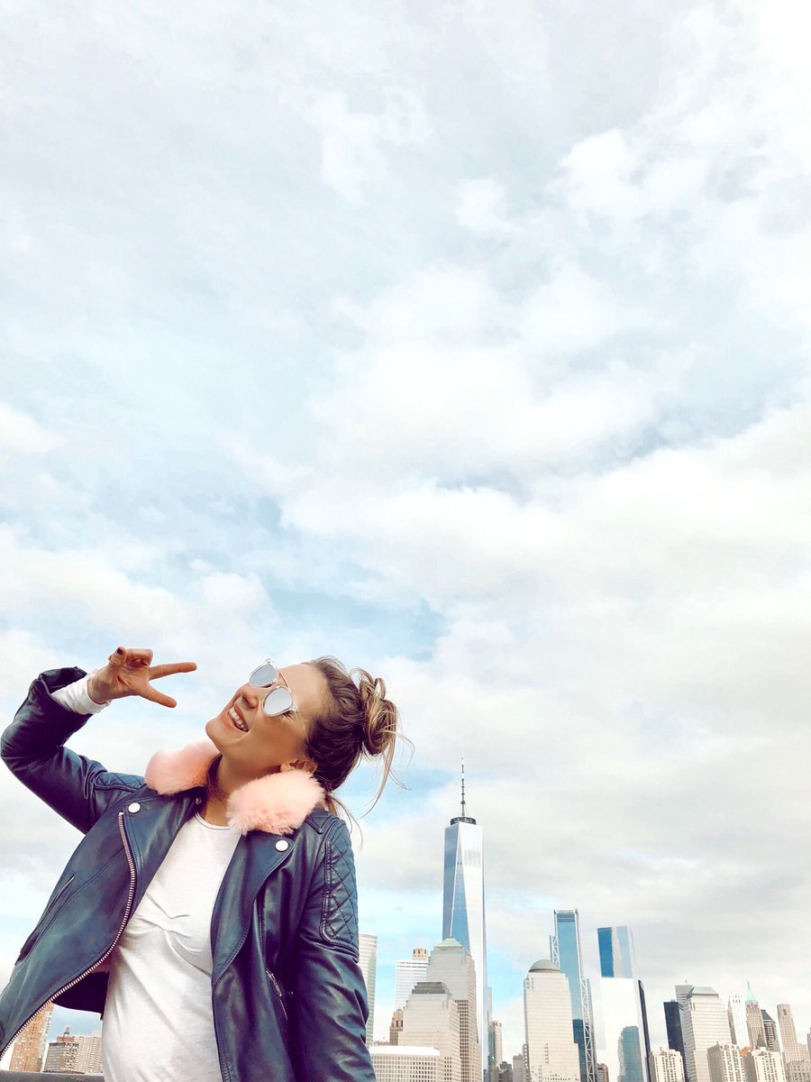 Excited about this week!

1️⃣ I'm having a chat about how to use social media to share your podcast on the show PODCASTING FOR COACHES with <a href="/Britany_Felix/">Britany Felix</a> 

2️⃣ I'm meeting with a new client this week!! She's in the yoga space. Excited about learning some new moves...! 👏🏻