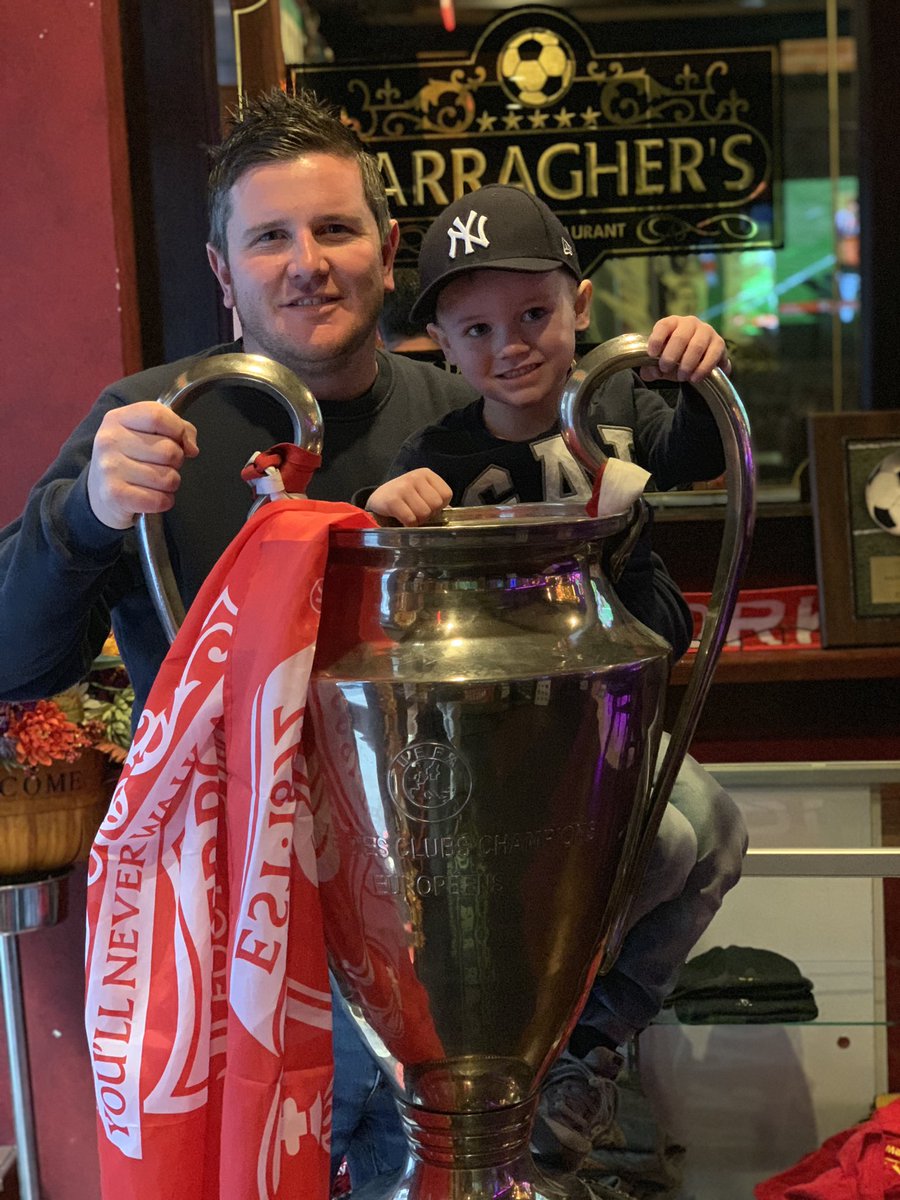 <a href="/CarrasNYC/">Carraghers New York</a> taking the boy to best bar in New York 👍🍺🍺🍺🍺🍺