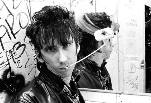 1956, Born on this day, Stiv Bators, vocals, Dead Boys, Wanderers, Lords Of The New Church.
HAPPY BIRTHDAY 