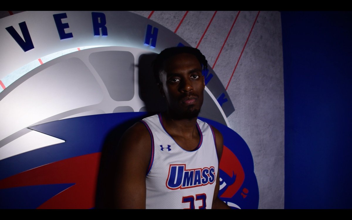 RiverHawkVideo's tweet photo. Frames from @RiverHawkMBB

#UnitedInBlue #FirstTweet https://t.co/VEzysQhTjY