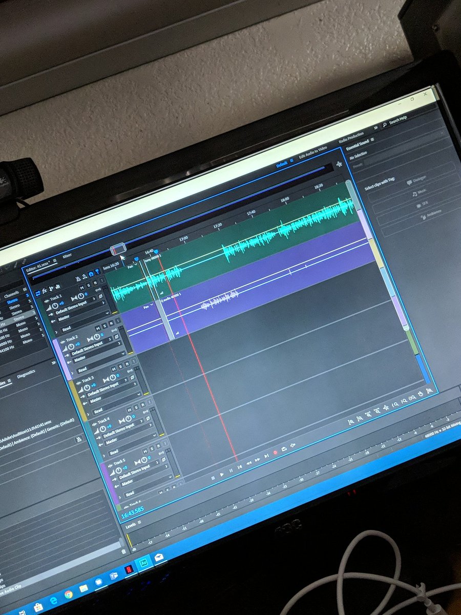 StillRecording's tweet image. Editing! New episode to go live very soooooon! #Podcast