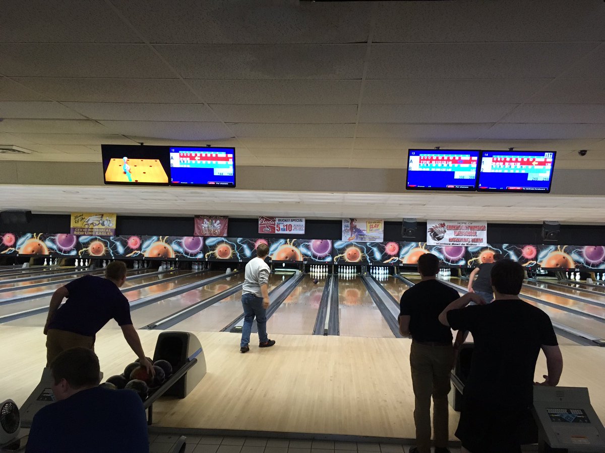 CM_Boys_Bowling's tweet photo. #MVCbowling https://t.co/Ffaav2xaeP