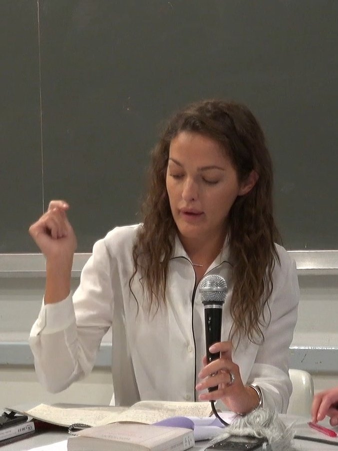 BMGeorges's tweet photo. "L’expérience compassionnelle implique une écoute attentive, puisée dans la conscience imaginative. Elle transfigure le “souffrir avec” en projet positif : offrir de l’assistance et réduire les souffrances de l’Autre, mais aussi agir pour construire un vivre ensemble" @ZonaZaric https://t.co/qcwXCg0tYa