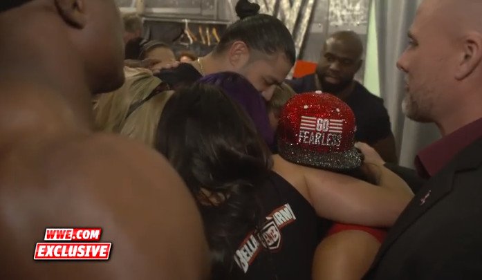 PravinBharthi14's tweet photo. @NatbyNature @RREmpire98 @WWERomanReigns Love this 💔😫💘 https://t.co/PaMlGwkSv8