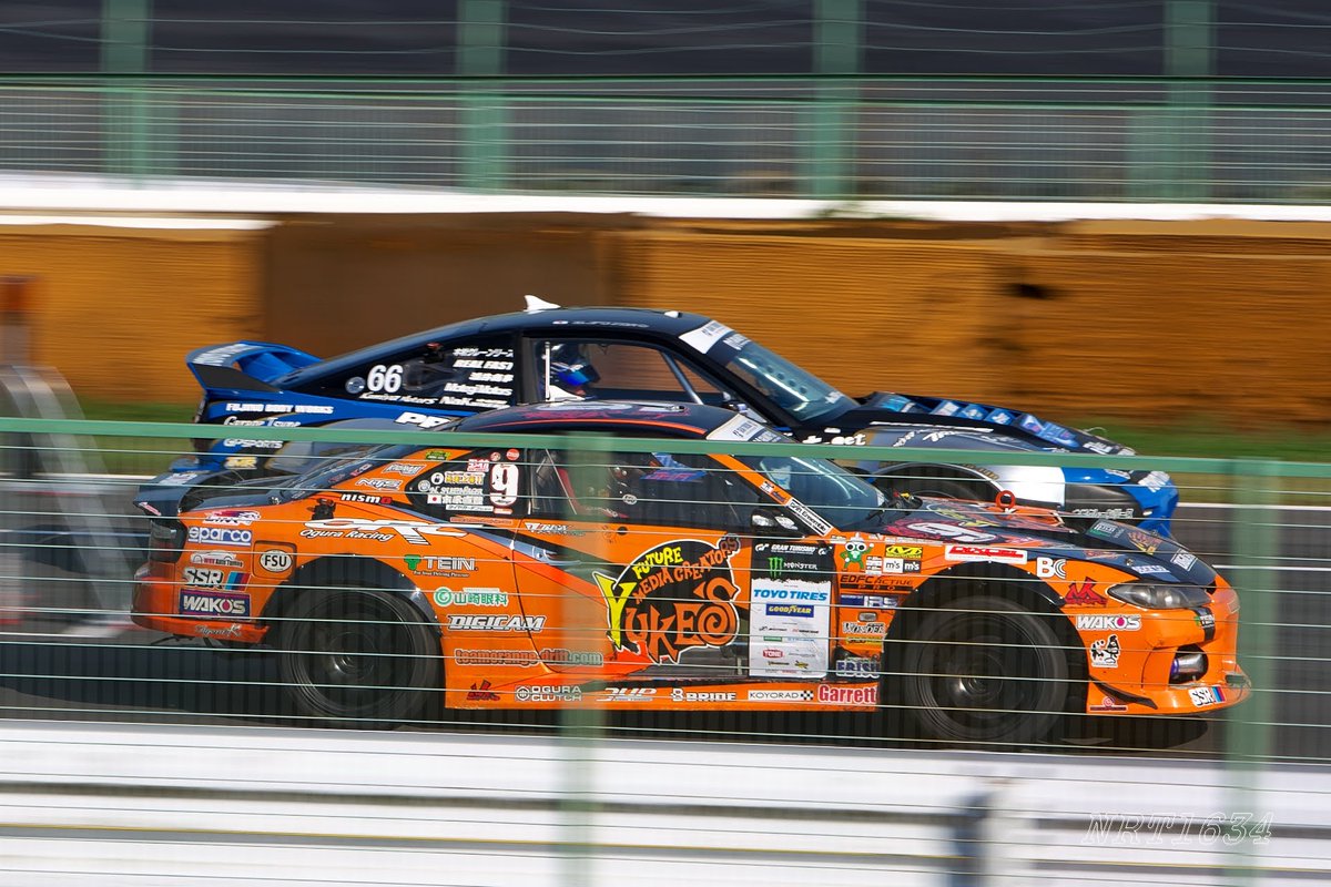 Soyo_papa's tweet photo. 2018 D1GP Rd.5
TSUKUBA DRIFT FINAL
22 Jul 2018

YUKE'S Team ORANGE
Team ORANGE SILVIA S15-2JZ

Team TOYO TIRES DRIFT WISTERIA RACING
WISTERIA 180SX

#D1GP2018 #D1GP #末永直登 選手 #YUKES #TeamORANGE #S15 #ZESTINO  #藤野秀之 選手 #WISTERIA #RPS13 #2JZ #TOYOTIRES #筑波サーキット https://t.co/0QuoxIO0iQ