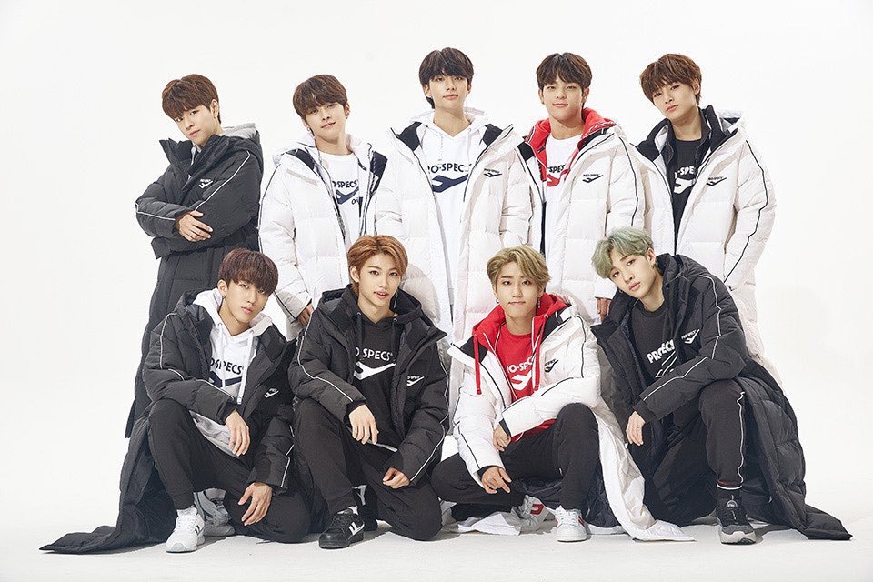 Группа kids корея. Группа Stray Kids. Корейская группа СТРЕЙ Kids. Южная Корея Stray Kids. Stray Kids 2022.