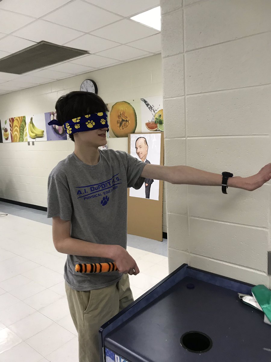 CresciMarty's tweet photo. #AIHSSpiritWeek fun in the cafeteria with pin the tail on #flatmarty #AIHSTigerPride https://t.co/Jx0uSaQEiC