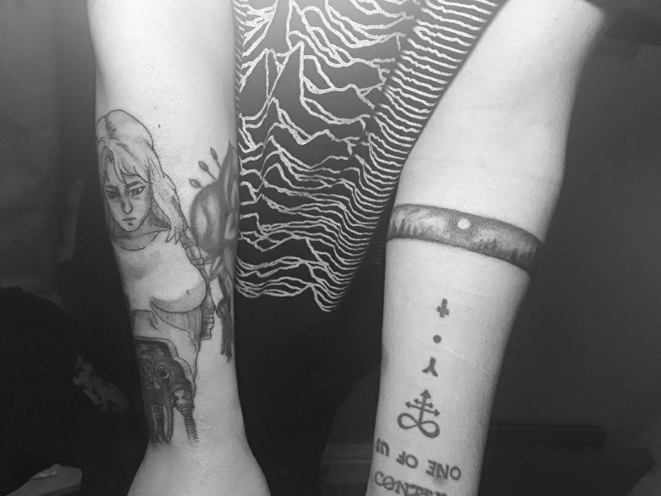 watercat93 tweet media