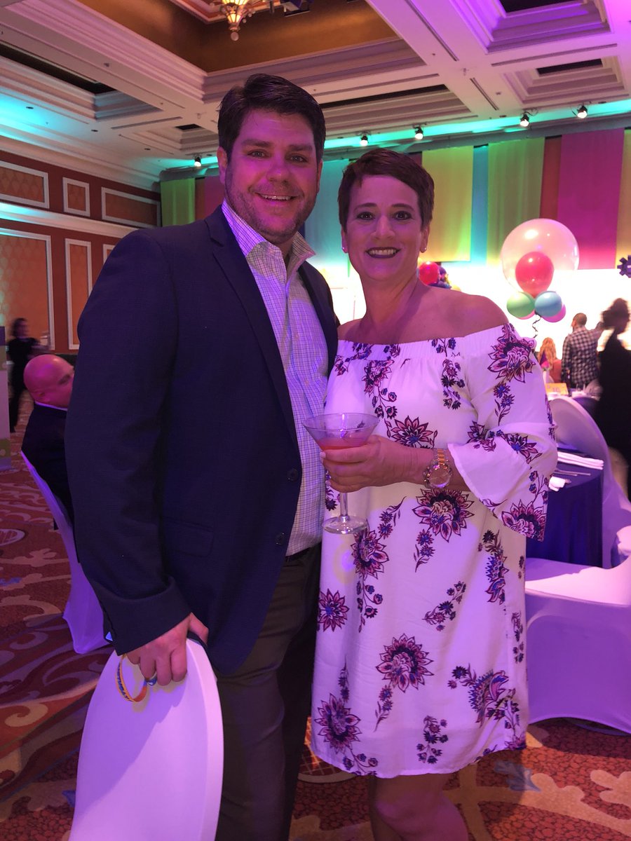 tinabelllo's tweet photo. #jmacashbash. Good luck to all!!! https://t.co/cxy6fklRGJ