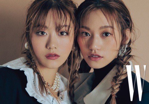 WEME_TH's tweet photo. [PIC] วีกิมีกิจากนิตยสาร W Korea ฉบับเดือนพฤศจิกายนค่ะ 

#위키미키 #WekiMeki https://t.co/0CDyIizEcf