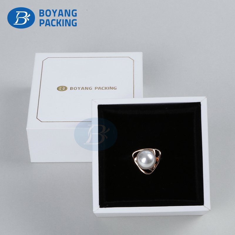 Lewisli888's tweet image. Christmas season with 15% discount.#jewelryboxes #paperbag #drawstringpouches #plasticjewelrybox #jewelrypackagingfactoey #jewelrygiftbox
Here is Boyang Packing in China,we are specialized in providing OEM &amp;amp; custom packaging solutions for jewelry and other items.