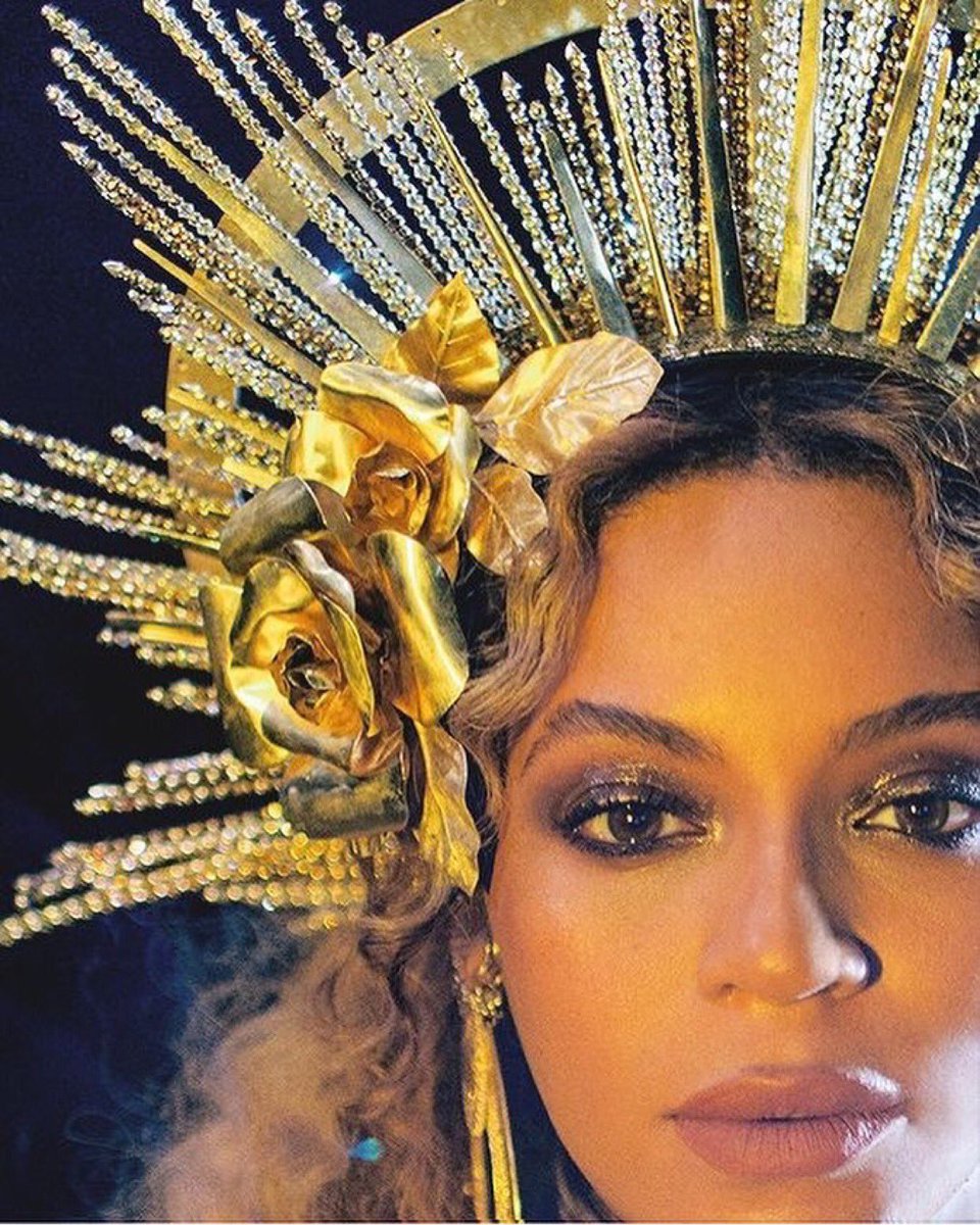 Diosa....✨🌎🦋👑
10.24.18
#BeatsByHer
#goddess #love #staytuned #specialannouncement