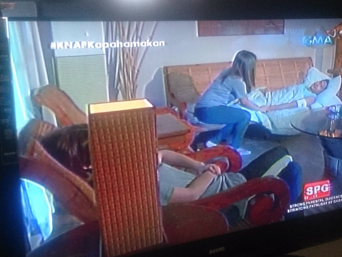 GioMont3's tweet photo. Love triangle in one haus @sunshinecruz718 @beabinene @benxalves #KNAPKapahamakan 
KapusoBrigade
@encabattalionkb https://t.co/t3FVyhR6jT