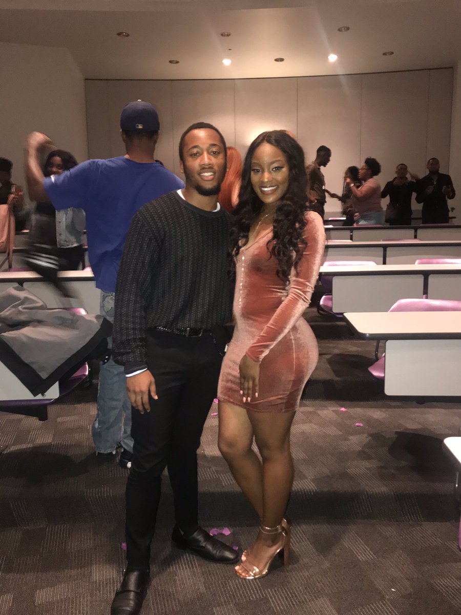 kei_gamble's tweet photo. He bought himself a life size Barbie tonight 💗 #DateAuction @pvamusc https://t.co/k6kVTfOWih