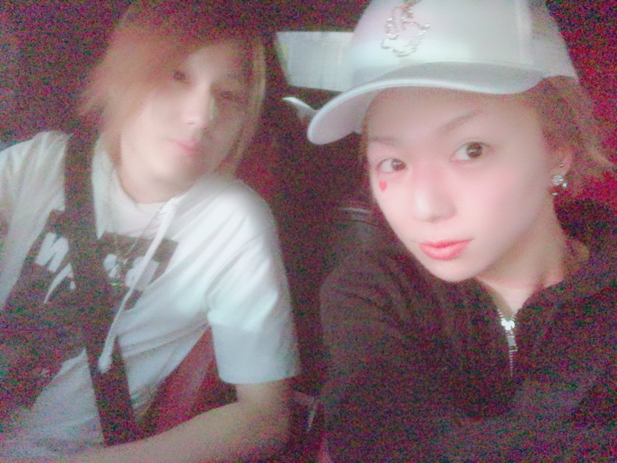 JoeSadide's tweet photo. 🎉愛之助おめでとう🍾
フォロワーの皆様今週も
頑張って生きましょ💋
寒いので風邪引かないように🤧
#大阪 #梅田 #ホスト #城 #誕生日 #愛之助 #皐月 #瀬梛 #Reiland #シャンパン #ビューティープラス #神 #鬼ポジティブ #メンヘラ #相互 #求人 #拡散 #らぶりつください #イベント #ハロウィン https://t.co/agfRbRzgye