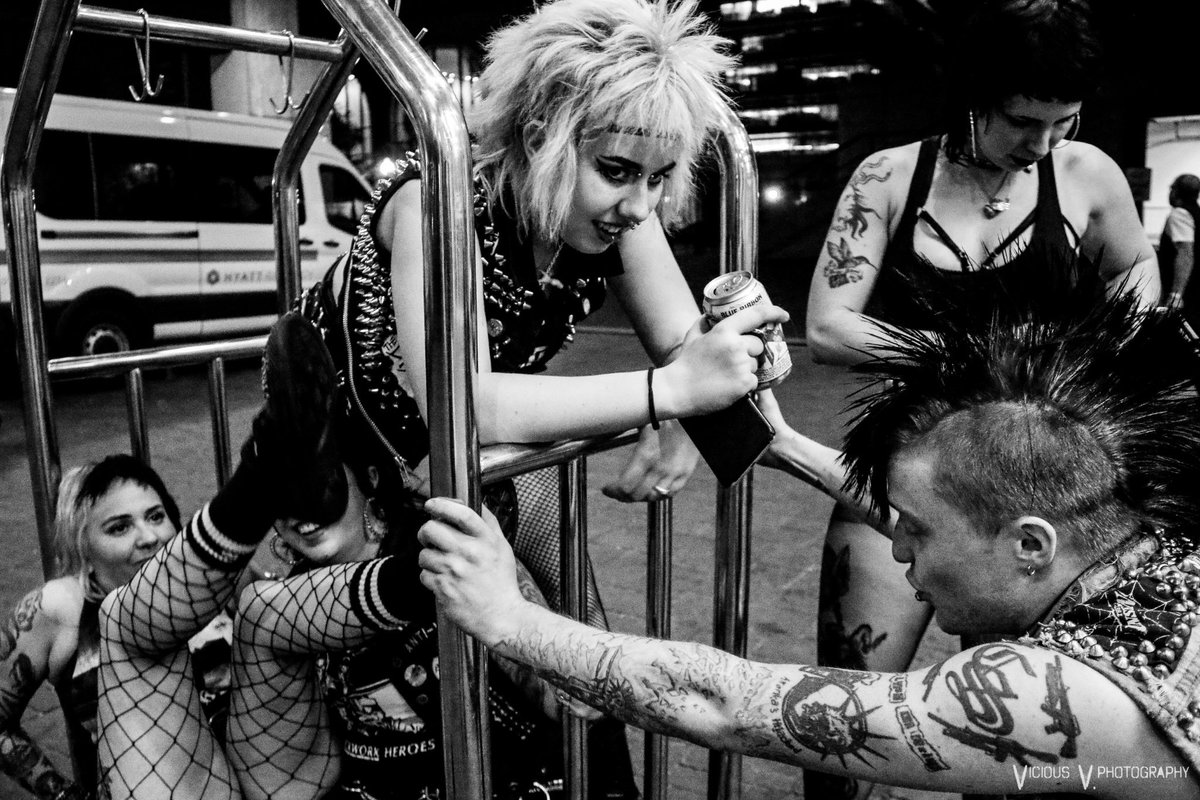 Vicious Velma (@velmavicious) on Twitter photo FUELED BY <a href="/PabstBlueRibbon/">Pabst Blue Ribbon</a>
#viciousvphotography #punksdresspunk #PabstBlueRibbon #PBR #dekt #subculture #streetphoto #canonphotographer FUELED BY <a href="/PabstBlueRibbon/">Pabst Blue Ribbon</a>
#viciousvphotography #punksdresspunk #PabstBlueRibbon #PBR #dekt #subculture #streetphoto #canonphotographer