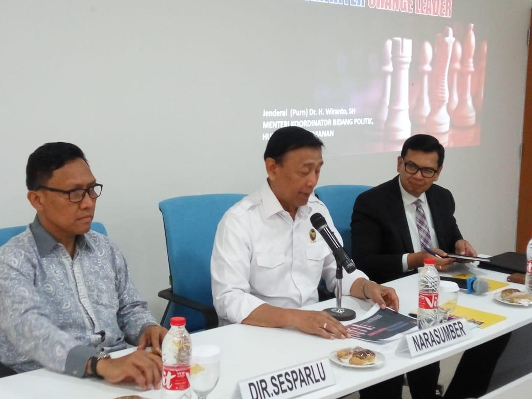 Sesparlu Kemlu RI tweet media